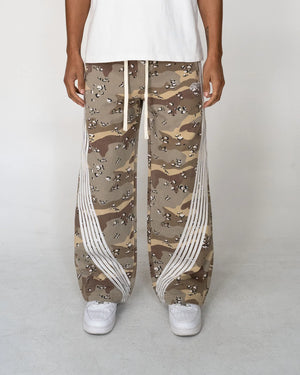 EPTM. EP11892 CAMO HIGHLAND PANTS Designers Closet