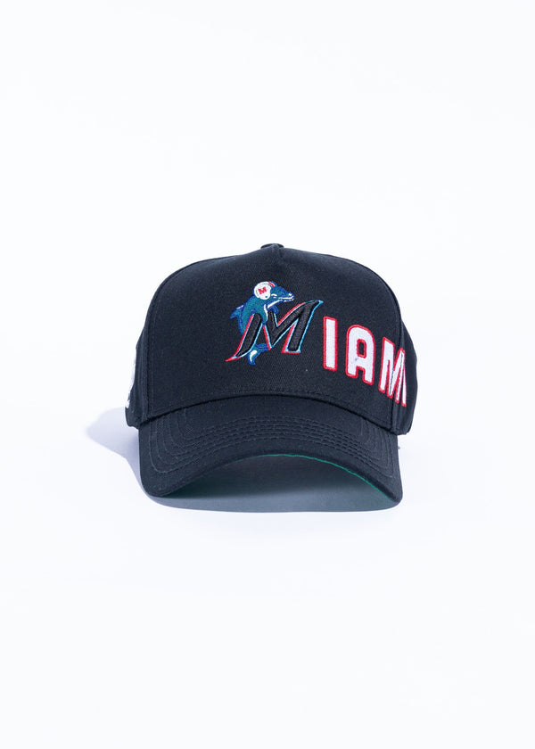 REFERENCE REF849 MARPHINS SCRIPT BLK BLK / OS Designers Closet